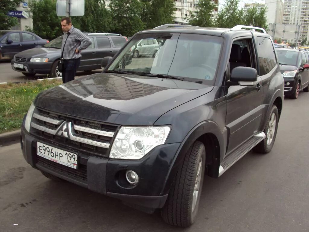 Mitsubishi pajero 2008 год. Мицубиси Паджеро 2008. Mitsubishi Pajero 2008 года. Паджеро 2008 года. Митсубиси Паджеро 2008г.