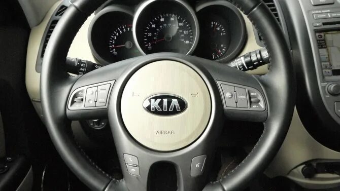Оплетка на руль продолжение - KIA Soul (1G), 1,6 л, 2012 года тюнинг DRIVE2
