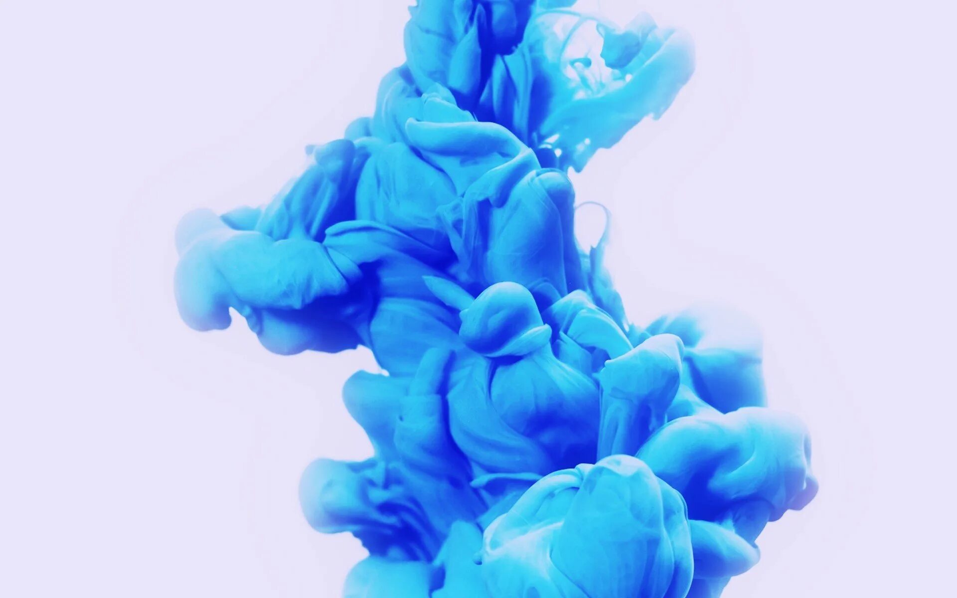 Цвет синяя дымка. Alberto Seveso краска. Краска в воде. Краска для обоев. Разноцветный дым.