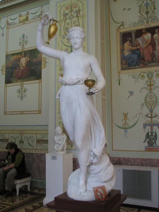 Статуя. Богиня эрмитаж. Богиня эрмитаж. Скульптуру антонио канова «геба». Танцовщица антонио канова эрмитаж.