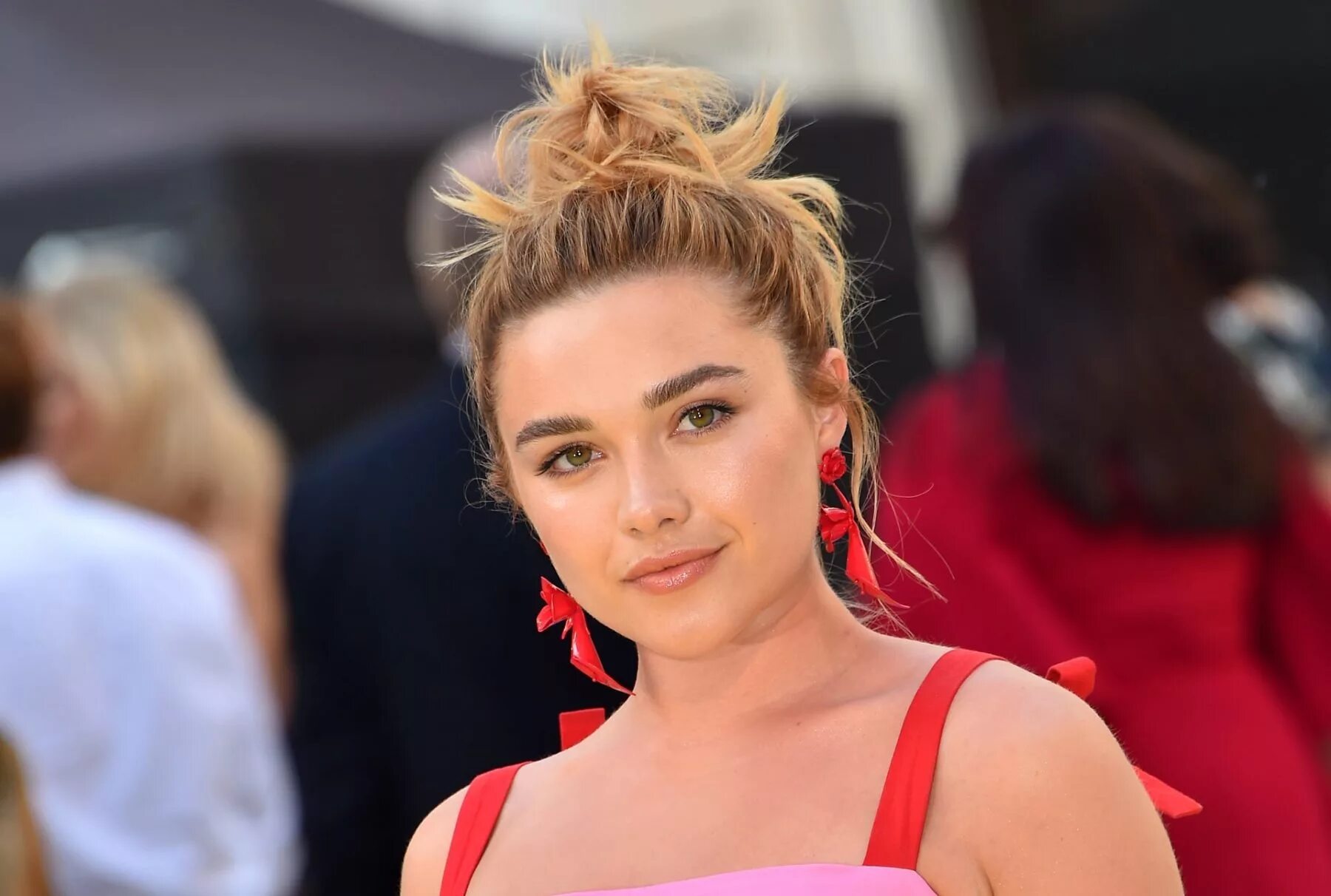 Флоренс пью. Флоренс пью florence pugh. флоренс пью 2025. флоренс пью фотосессии.