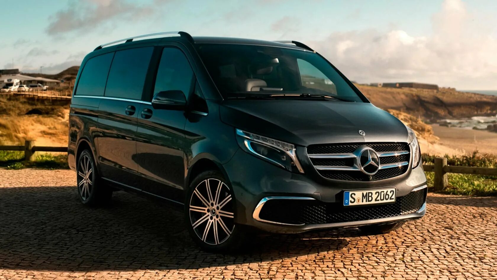 Mercedes v class 2021. Mercedes v 2021. Мерседес v class 2020. Мерседес виано 2021. Mercedes v class.