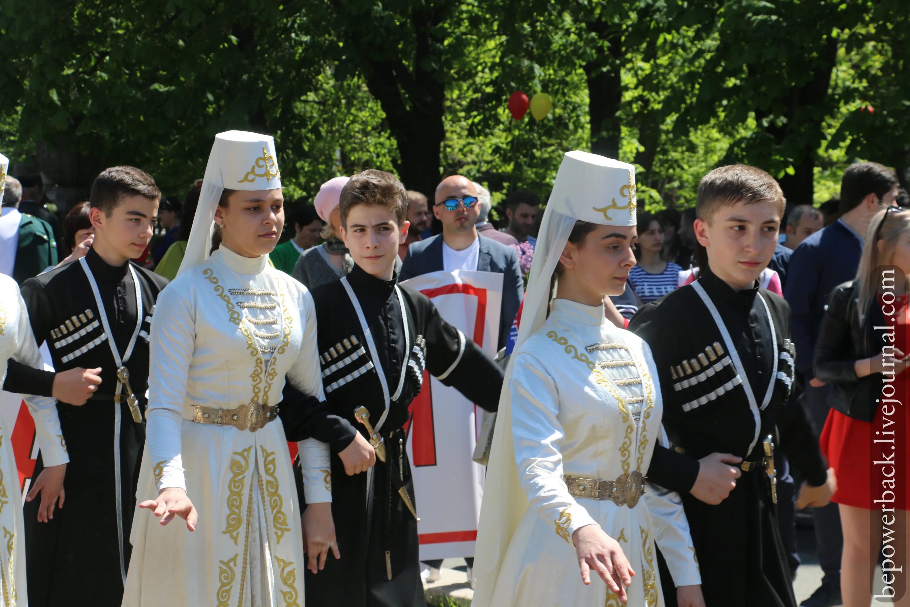 День северной осетии. Республика Северная Осетия Алания. Республика Северная Осетия Алания Владикавказ. Владикавказ РСО-Алания Осетия Северная. Южная Осетия Владикавказ.