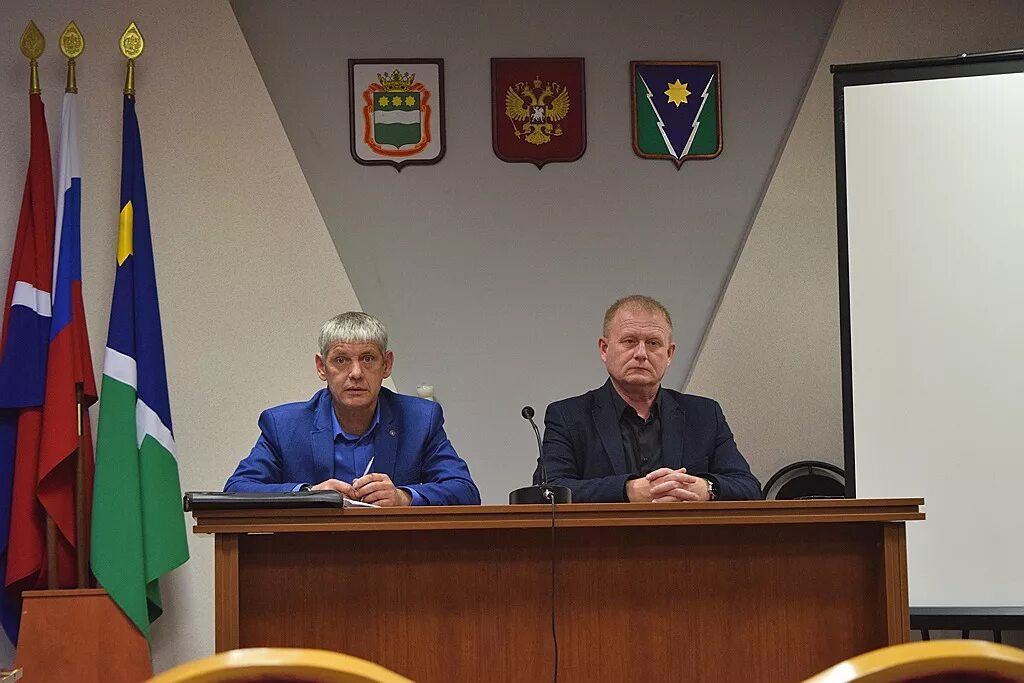 Автомобили прокуратуры. Город зея памятник шохину. Последние новости г зея пионер. Последние новости г зея пионер. Амурская область зея городок.