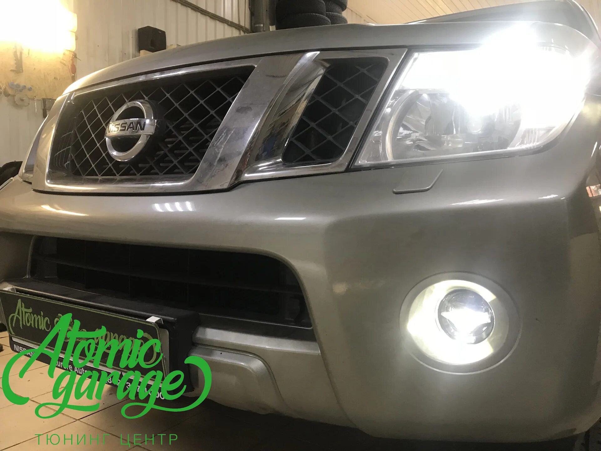 Nissan Pathfinder r51 туманки. Nissan Pathfinder r51 led фары. Pathfinder r51 ДХО. Ходовые огни на Ниссан Патфайндер r51. Фары ниссан патфайндер купить