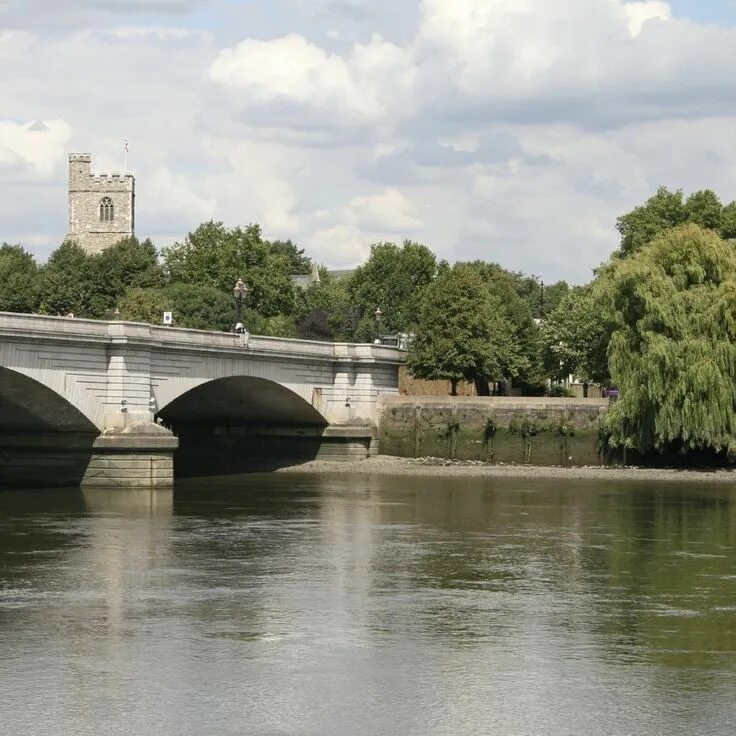 Мост там нет. Мост патни в лондоне. мост патни. thames path. putney bridge.