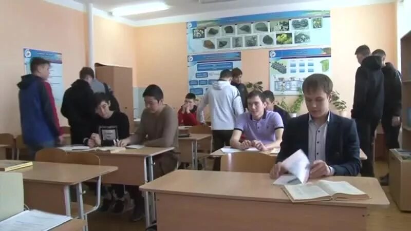 Дс йэйгор с акъяр фото. Акъяр тв. Акъяр тв последний выпуск. Акъяр школа. Гаппасова шаура.