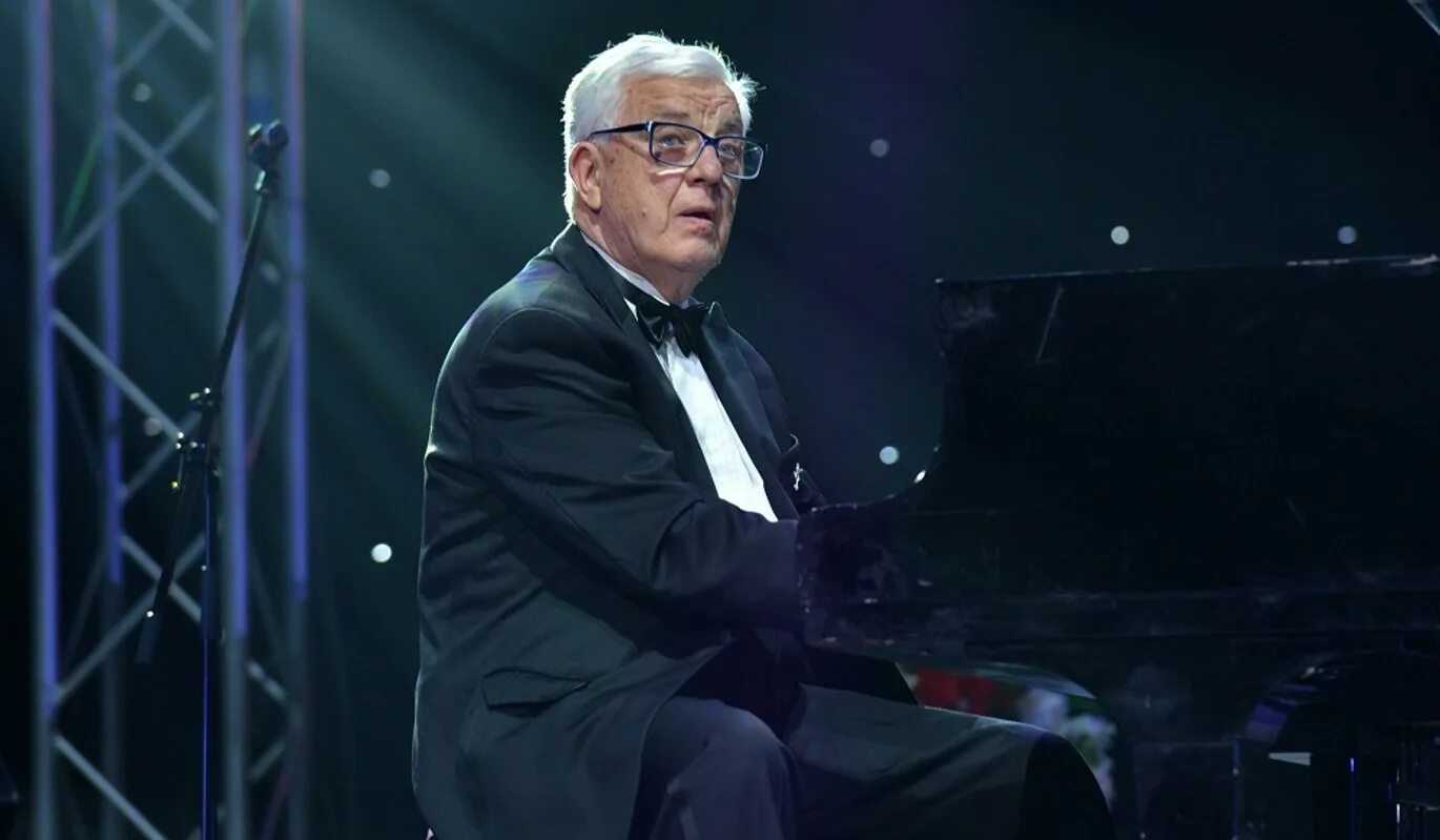 Паулс композитор. Раймонд паулс сейчас 2022. Раймонд паулс молодой. Паулс композитор. Раймонд паулс.