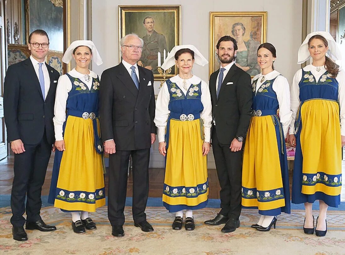 Шведская семья мужское. Шведский национальный костюм. Жители Швеции. Шведы народ. Швеция люди.