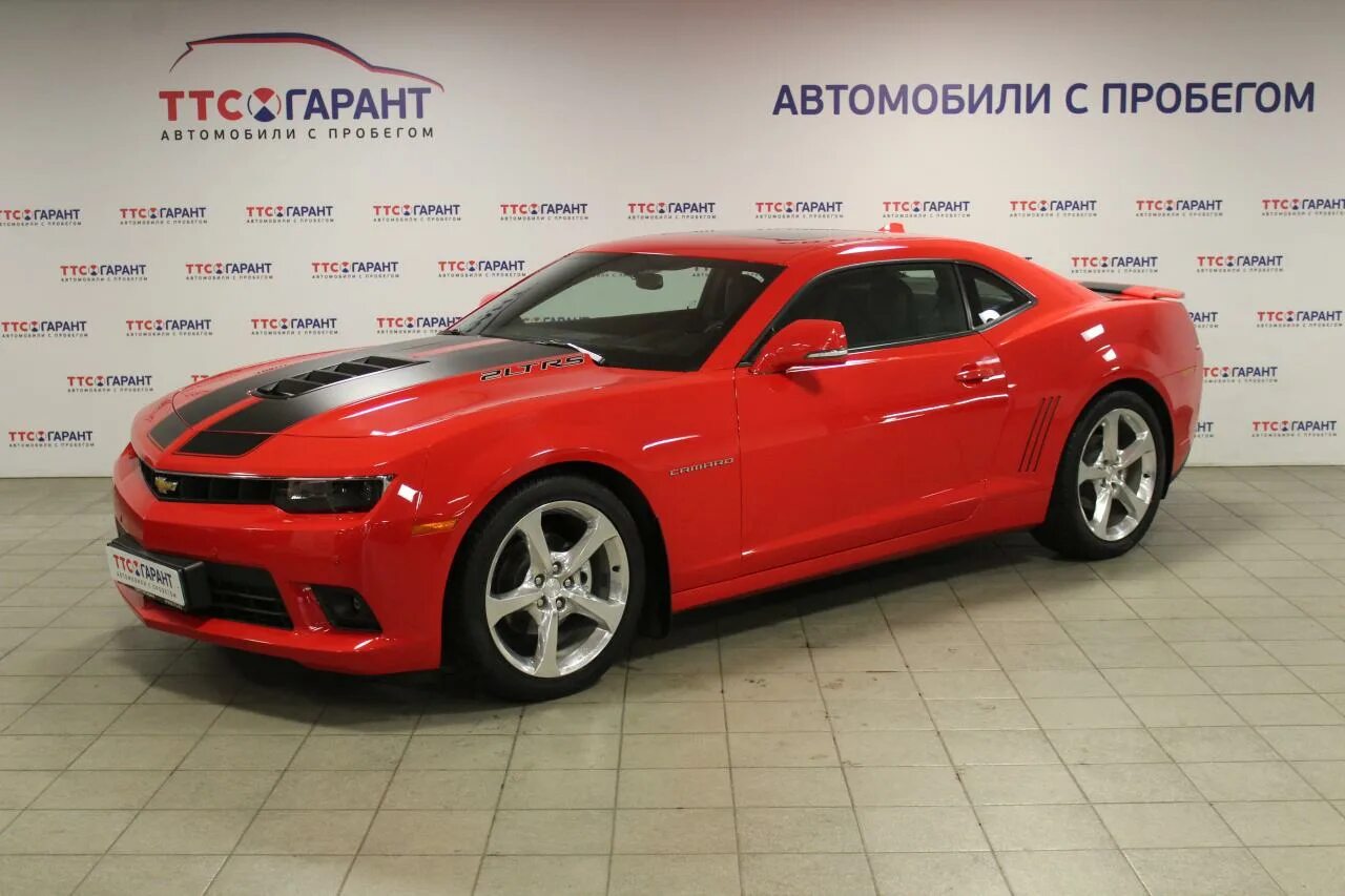 Авто ру сайт продаж авто. Chevrolet Camaro 3.6 Test. Недорогие спорткары с пробегом. Спорткар авто с пробегом. Красная купе Шевроле.