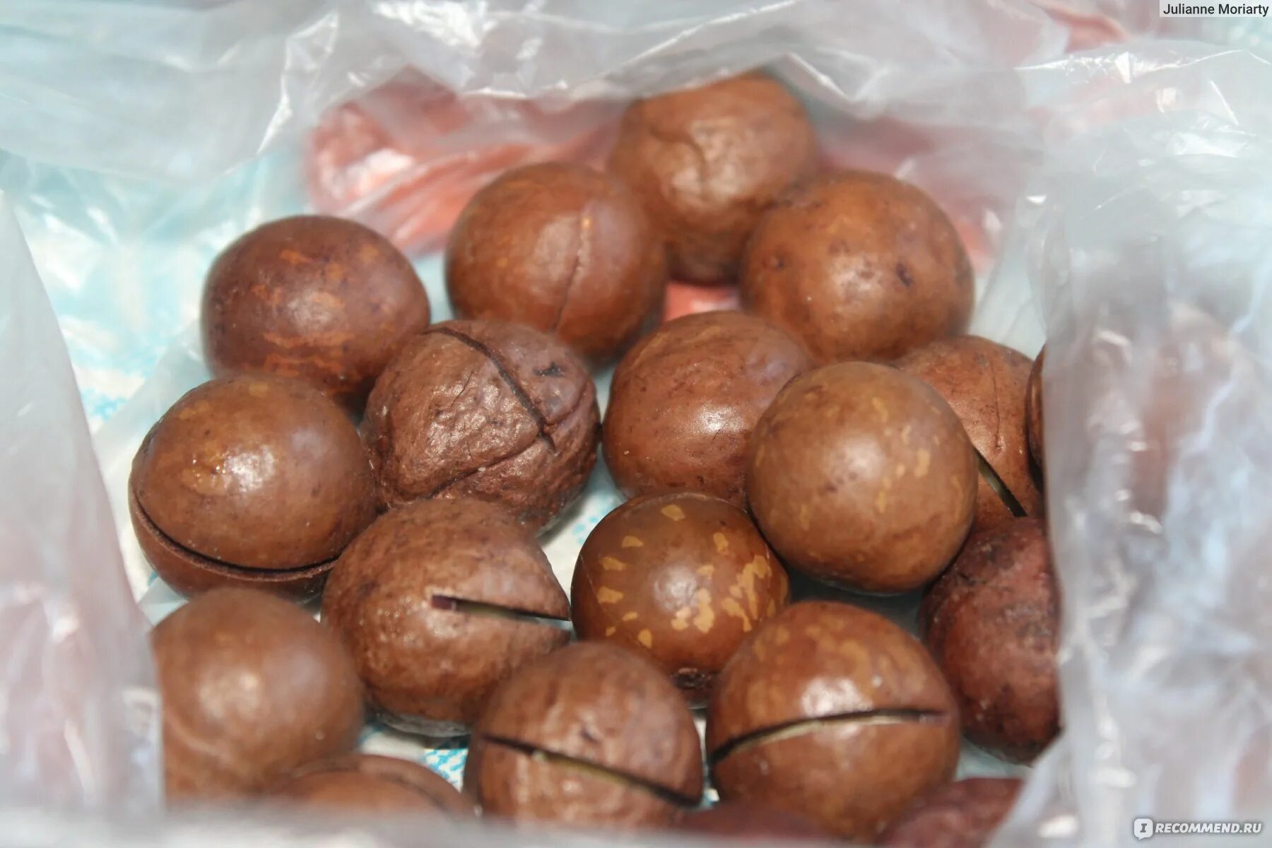 Орехи макадамия вымачивают в сиропе правда. Орехи сладкие в скорлупе. Королевский орех макадамия. Варенье из грецких орехов. Шоколадный орех макадамия.