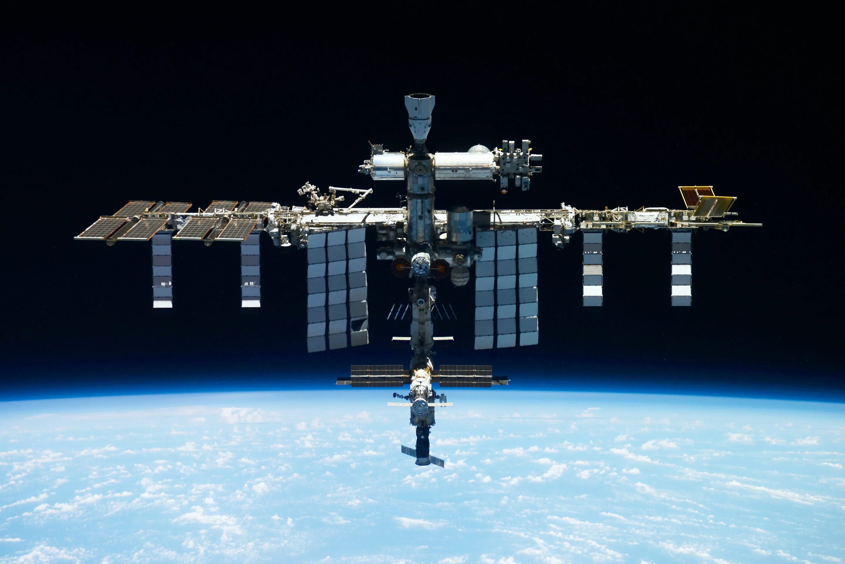 Международная космическая станция в каком году. Космическая станция МКС. МКС 2022. Международная орбитальная Космическая станция. Станция МКС 2022.