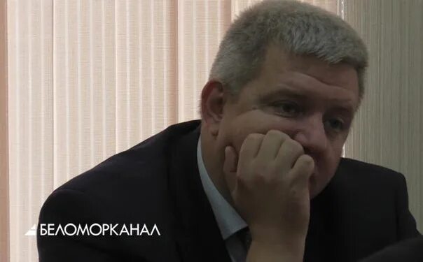 Предавать соратника. Предавать соратника