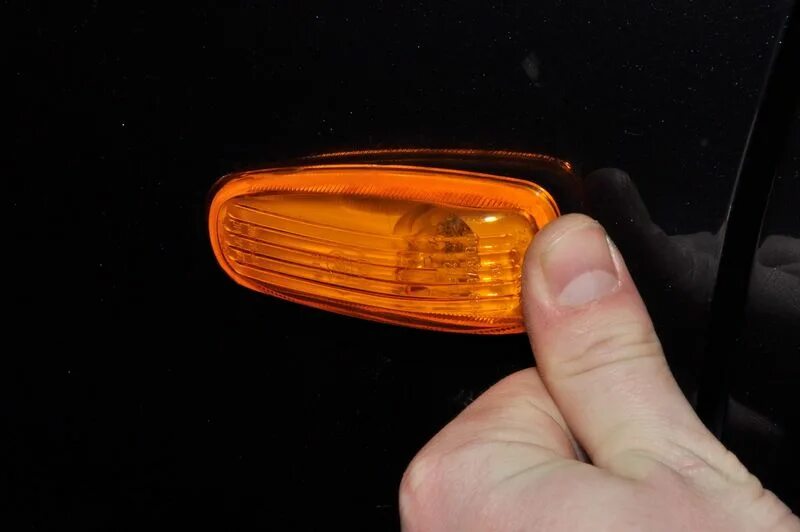 Как снять повторитель гранта Избавление от хрома на новых поворотниках Lada Гранта, 1,8 л, 2012 года стайли