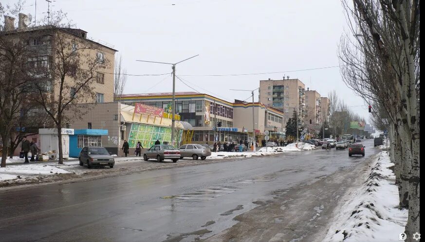 Краматорск центральная площадь. Краматорск 2008. Краматорск донецкая область. Почему краматорск. Краматорск население.