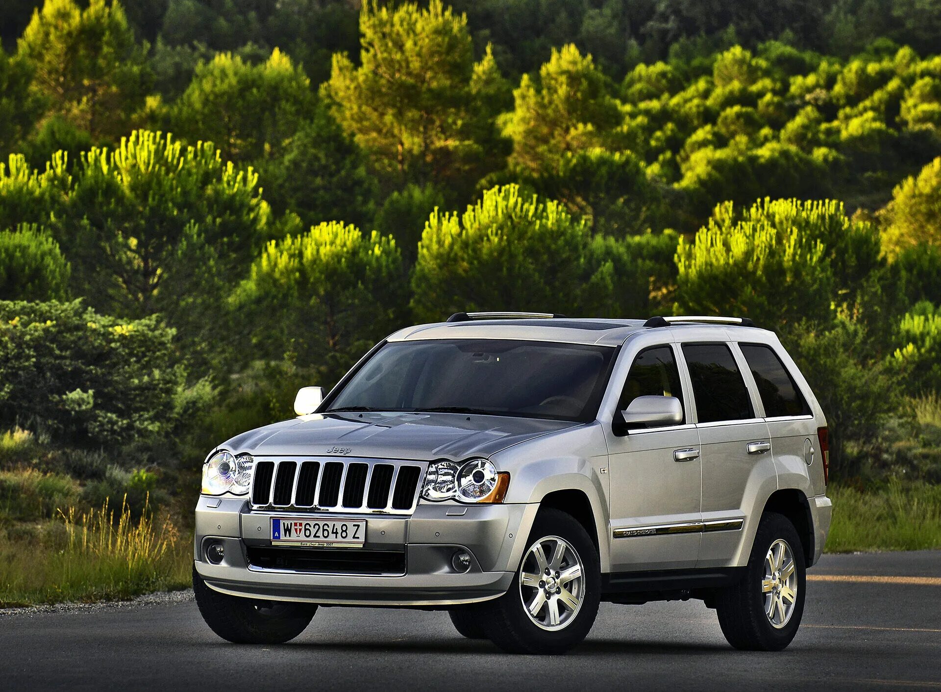 Jeep grand cherokee 2001. Гранд чероки 2014. Jeep grand cherokee. Jeep grand cherokee 2014. Jeep grand cherokee 2013.