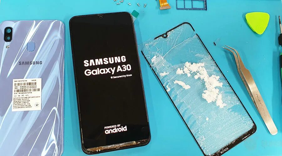 Замена дисплея самсунг j6. Стекло камеры самсунг а50. Переклейка стекла samsung. Поменять стекло а51. Самсунг галакси s4 сломанный.