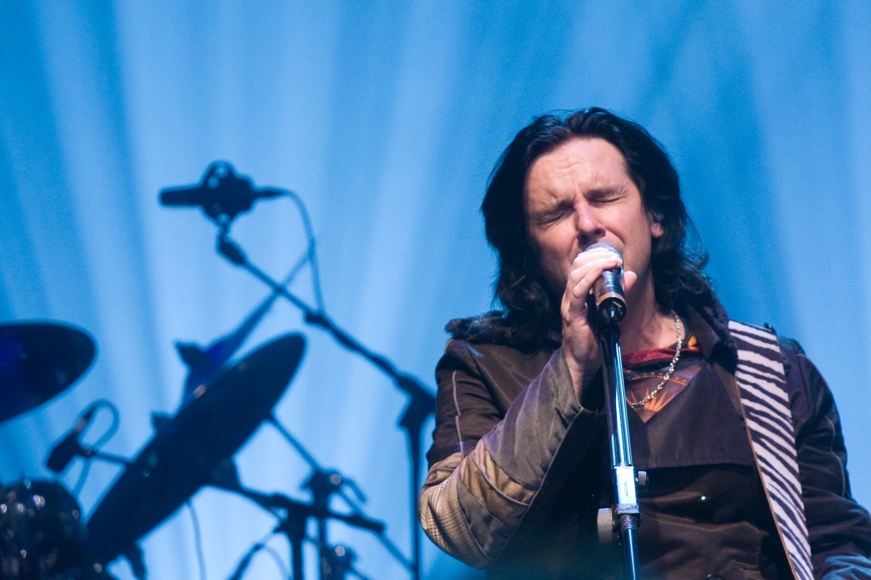 Стив х. Стив хогарт marillion. мариллион группа. иман эллиотт мариллион. marillion 2009 less is more.