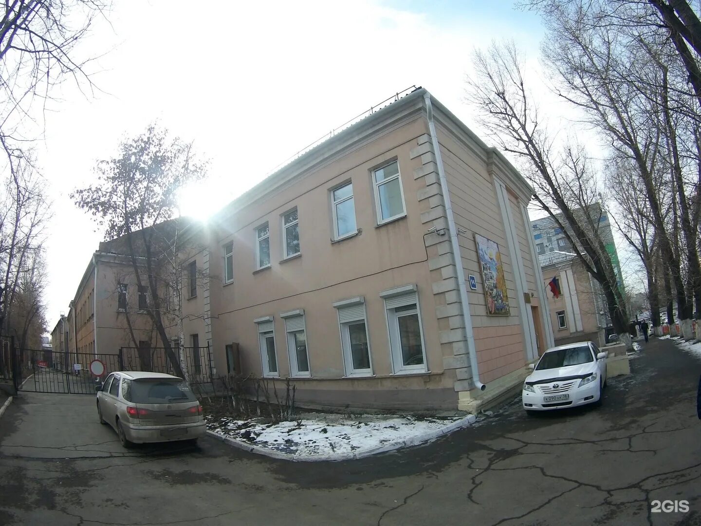 Школа музвоспитанников иркутск. Гбоу школа-интернат 9 калининского района. Школа интернат 13. Школа леонова иркутск. Иркутск музыкальная школа интернат ул.