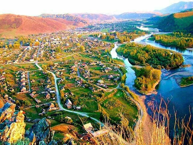 Алтайский край рабочий поселок алтайское. Поселок Чарыш Алтайский край. Село Чарышское Чарышского района Алтайского края. Деревня Чарыш Алтайский край. Алтайский край Чарышский район деревня Чарыш.