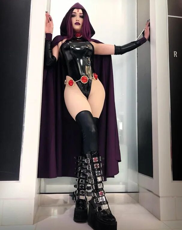 Raven cosplay. Omgcosplay Рейвен. Punishing Gray Raven косплей. Рейвен latex. Рейвен косплей +18.