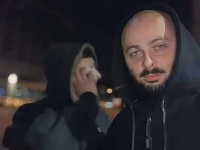Женя жив