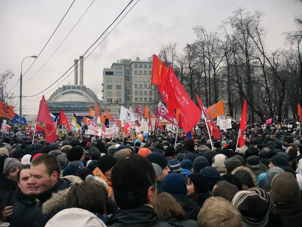 Митинг на болотной 2012. Болотная площадь митинг 2011. Болотная революция 2011-2012. Протесты в Москве 2012 Болотная площадь. Болотная площадь протесты 2011 2012.