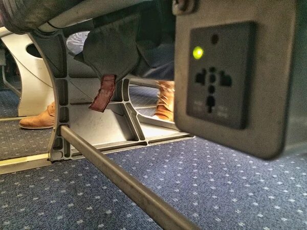 Где зарядка в автобусе