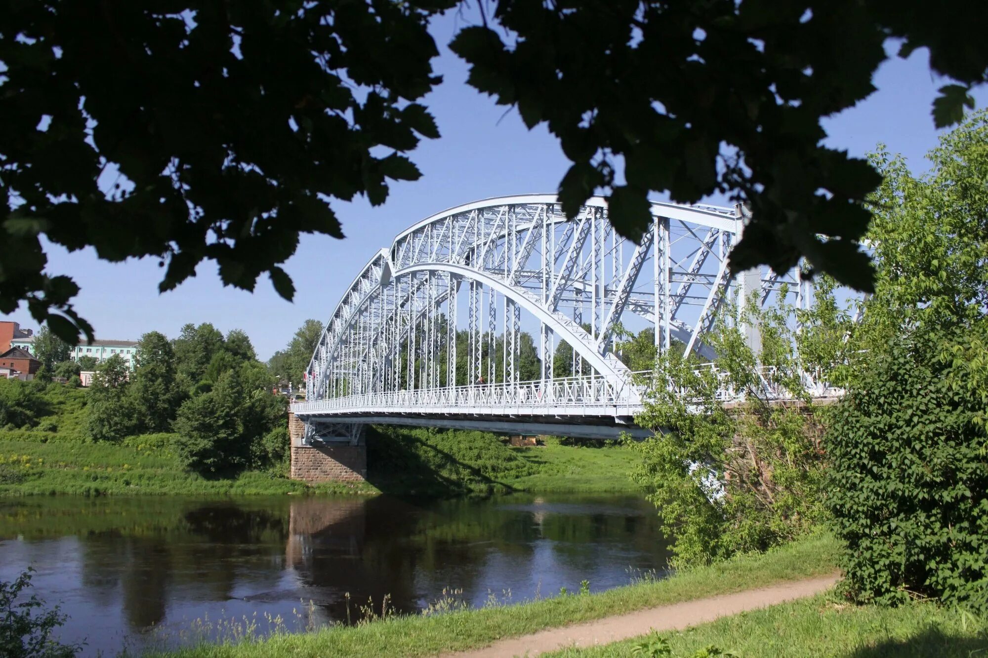 Новогородская оьласть боровичи. Боровичи. Мост белелюбского. Арочный мост белелюбского боровичи. Боровичи город.