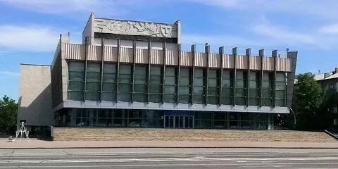 Луганск театр
