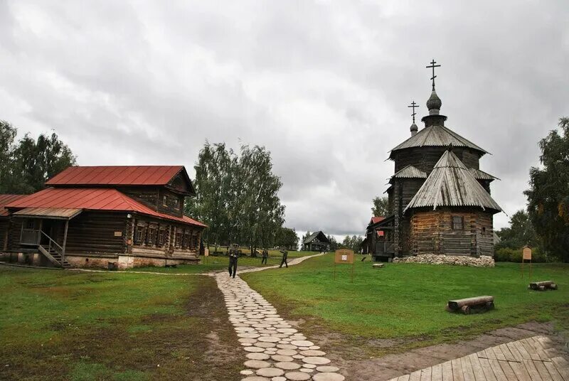 Музей деревянного зодчества название. Музей деревянного зодчества в Суздале. Суздаль музей под открытым небом. Музей деревянного зодчества Истра.