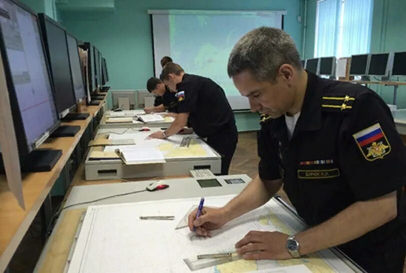 Штурман курса партии. Штурманская служба вмф россии. 25 января день штурмана военно-морского флота. штурман вмф россии. всок вмф вунц вмф.