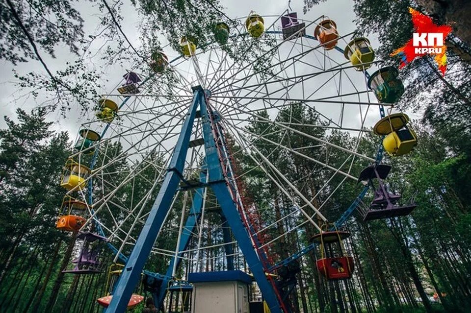 Екатеринбург сколько парков. Пермь Попова парк. Парк камней Пермь. Парк у Перми 2. Парки Перми для прогулок.