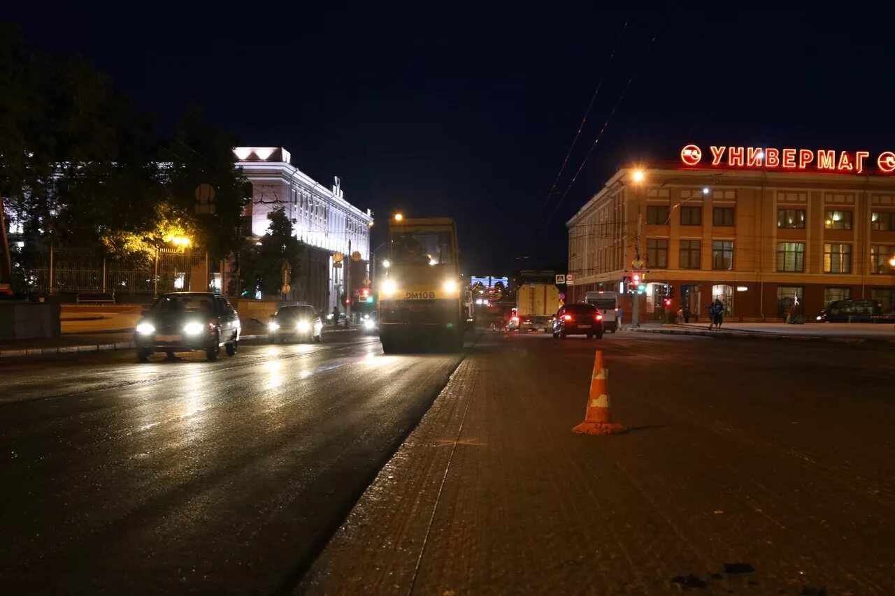 Брянск ул ленина. Проспект ленина брянск. проспект ленина 11 брянск. площадь ленина брянск ночь. проспект ленина 9 брянск.