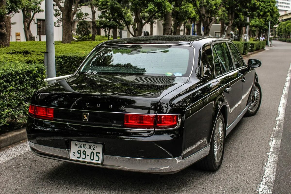 Toyota Century g50. Toyota Century v12. Toyota Century 1997. Тойота Центури 1997. Century цена