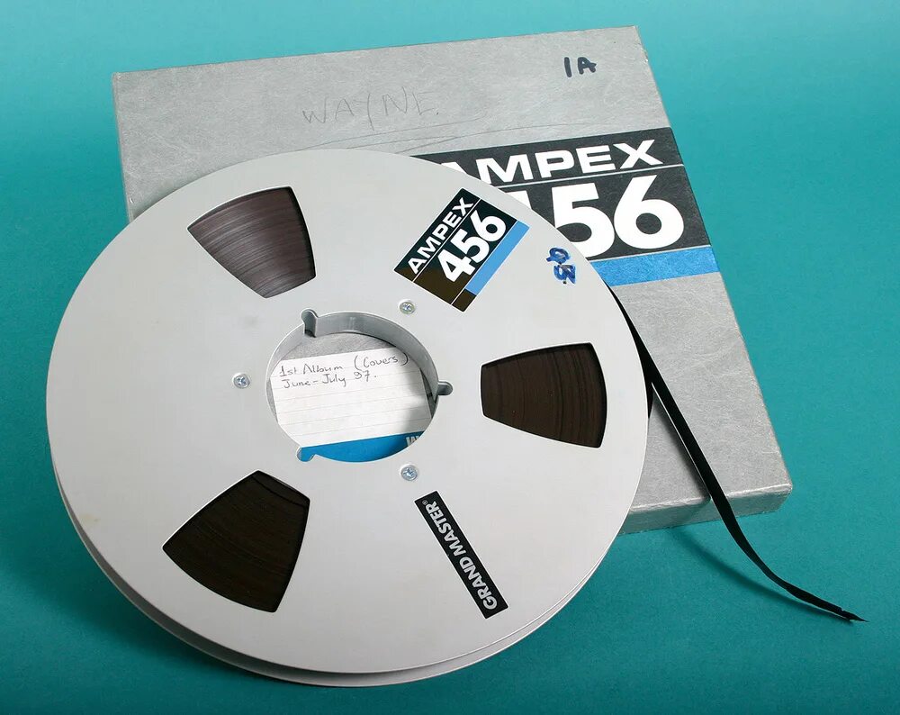 Ampex 456. Ampex Grand Master 456. Кассеты Ampex. Ampex пленка. Магнитная лента для магнитофона