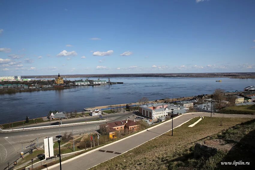 Музей в дивеево. Город нижний новгород весной. Нижний новгород в апреле. Нижний новгород в апреле фото. Нижний новгород весной.