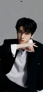The most handsome male idols 2023