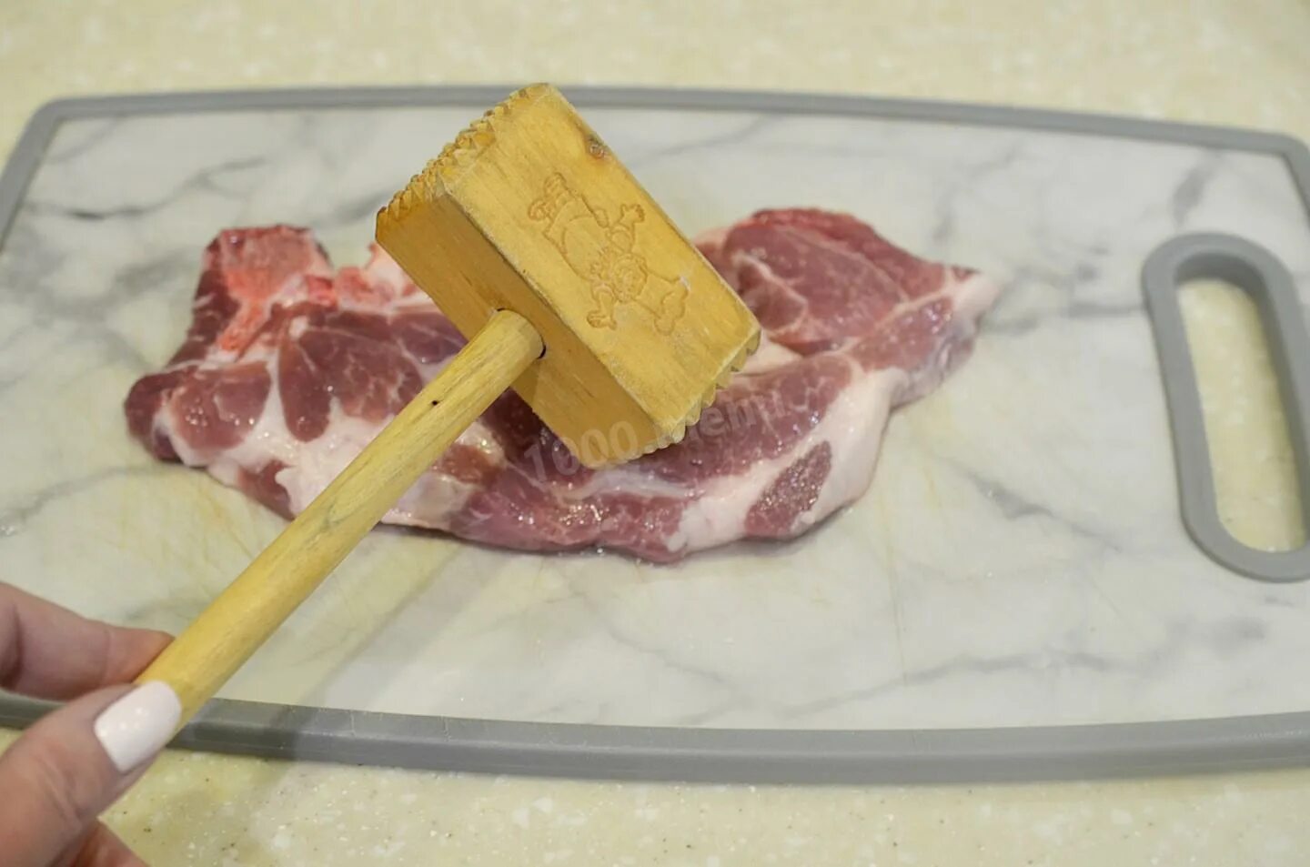 Как отбить мясо без молотка