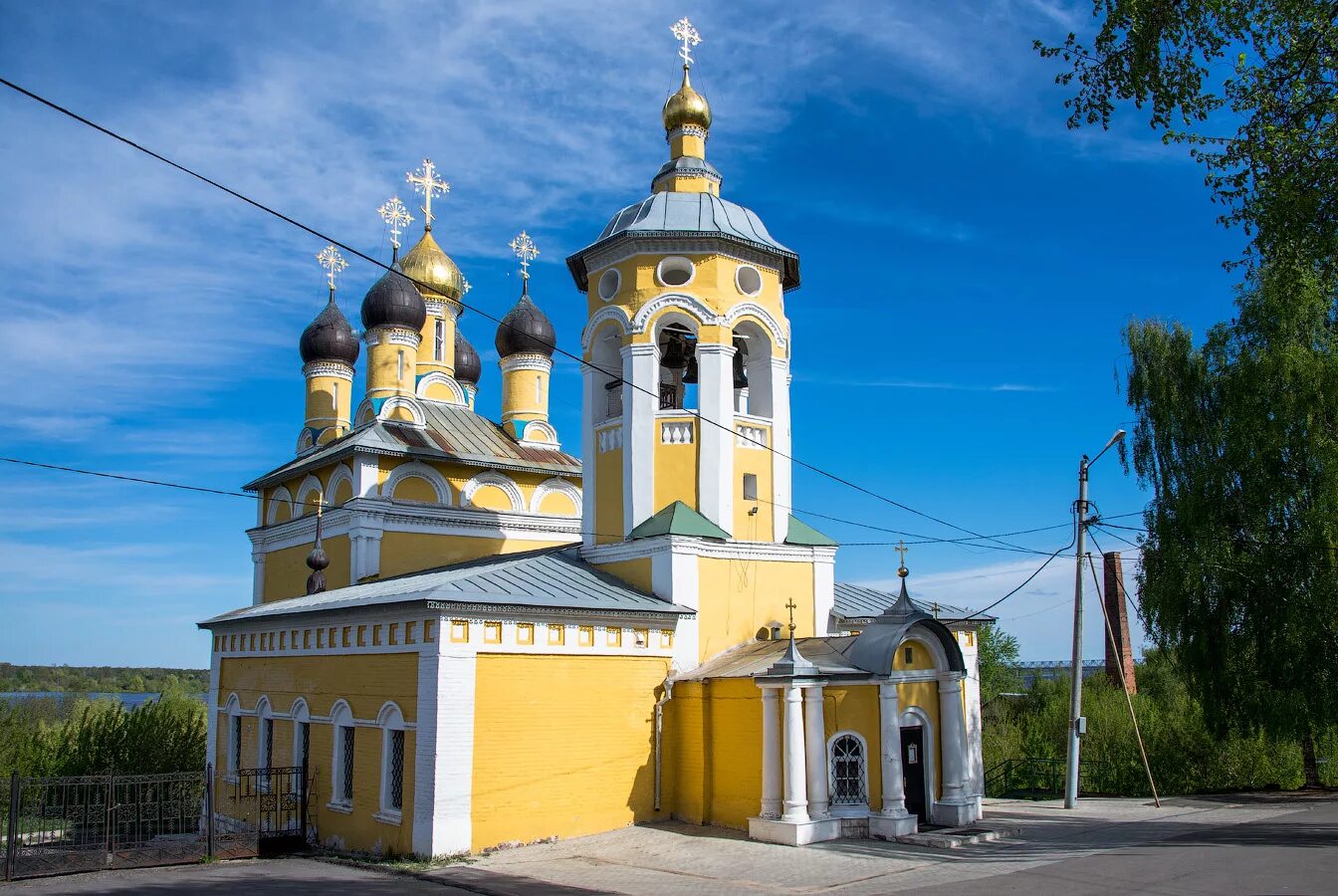 Спасо благовещенский монастырь муром. Свято-воскресенский монастырь муром. Николо-набережный храм в муроме. Церковь город муром. Церковь успения пресвятой богородицы, муром.