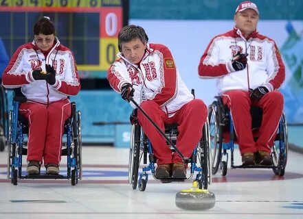 В паралимпийских играх участвуют спортсмены