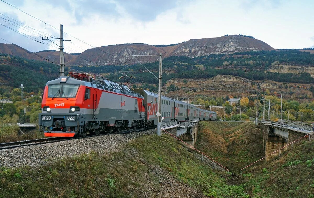 Северо-Кавказская железная дорога Кисловодск. Эп20-022. Эп20 Москва Кисловодск. РЖД эп20 Кисловодск. Вагон поезда кавказ