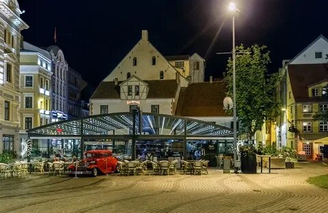 Riga ночная леди