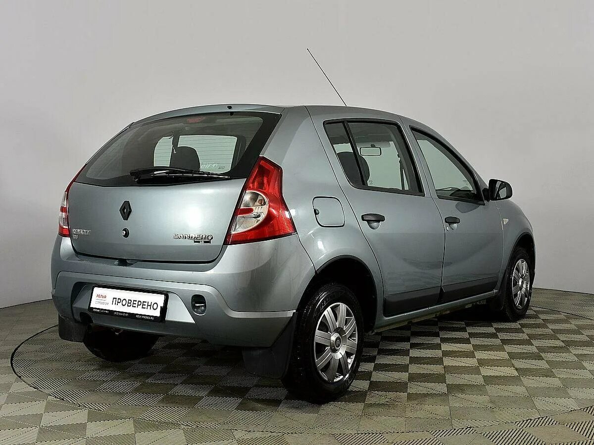 Рено бу краснодарский край. Renault Sandero 2010. Рено Сандеро 84 л.с. Рено Сандеро 2010. Рено Сандеро 2010 хэтчбек.