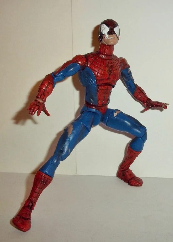 Spider man Toy biz 2002. Фигурка Spider man 2002 Battle Damage. Toy biz Spider man. Игрушки Spider man 2002 Toy biz. Toy biz