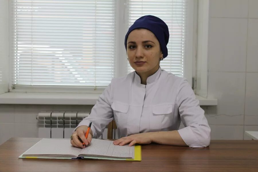 Ажубова хадижат анварпашаевна. Магомедова хадижат магомедовна. Хадижат магомедовна отзывы. Хадижат магомедовна отзывы. Патимат бадрудиновна дгу.