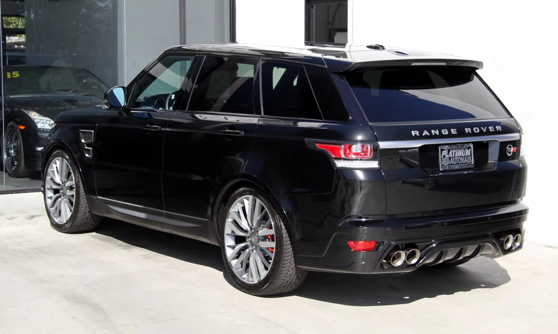 Рендж спорт 2014. Range Rover Sport 2013 Black. Черный Рэндж Ровер спорт 2013 2014. Range Rover Sport 2014 черный. Range Rover Sport 2013 черный.