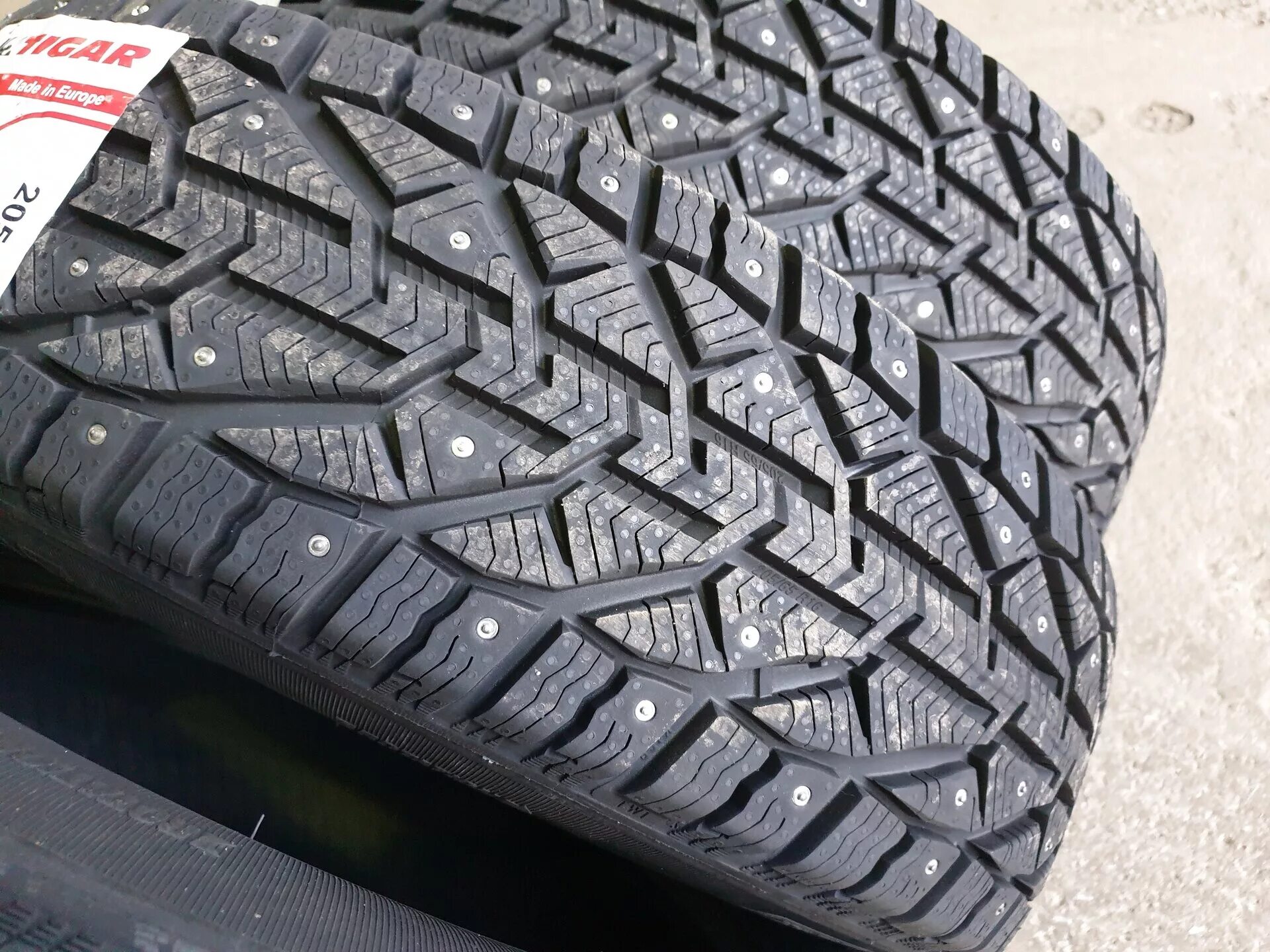 Tigar suv ice 215/65 r16 102t. Tigar ice 195/60 r15 92t xl. Tigar ice 205/55 r16 94t xl. 215/65r16 michelin(tigar) ice suv 102t шип. тигар 16с 18575.