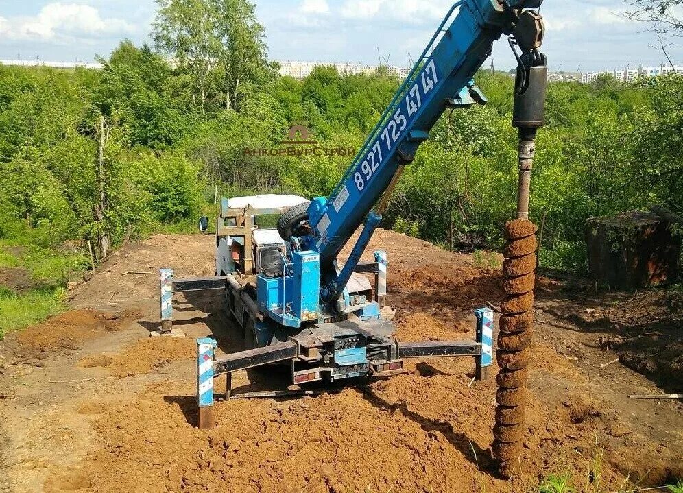 Буровой мастер. Буровая вышка уралмаш 5000. Нефтяная вышка роснефть. Уралмаш 5000/320. Буровые установки jc880.