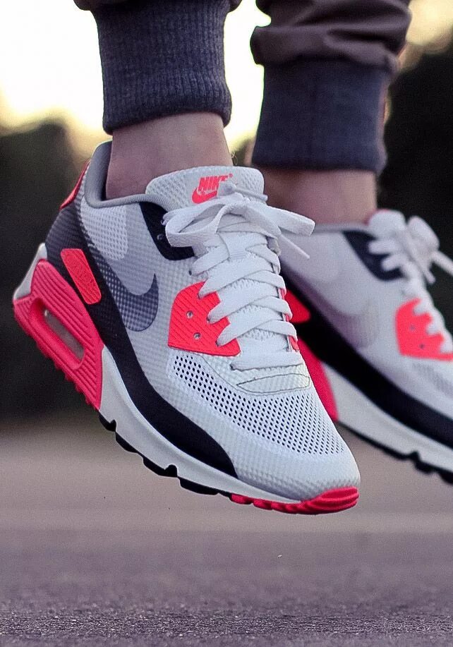 Модные найки 2024. Адидас АИР Макс. Adidas Air Max 90. Найк Эйр Макс. Nike Air Max 90.